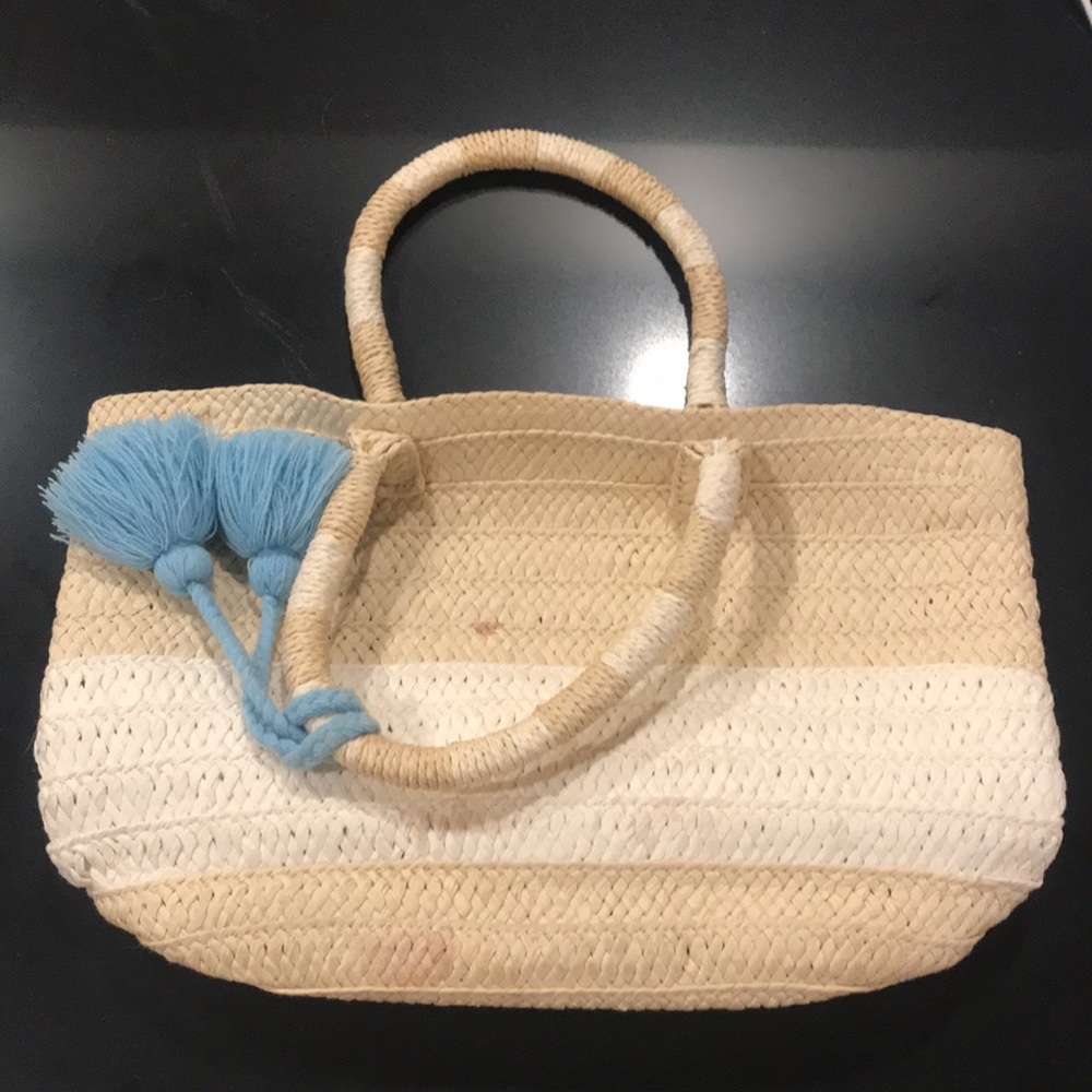 Altru Straw Bag